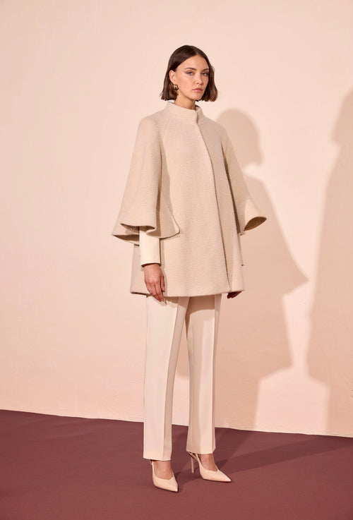 CAPA CARLA RUIZ 52111