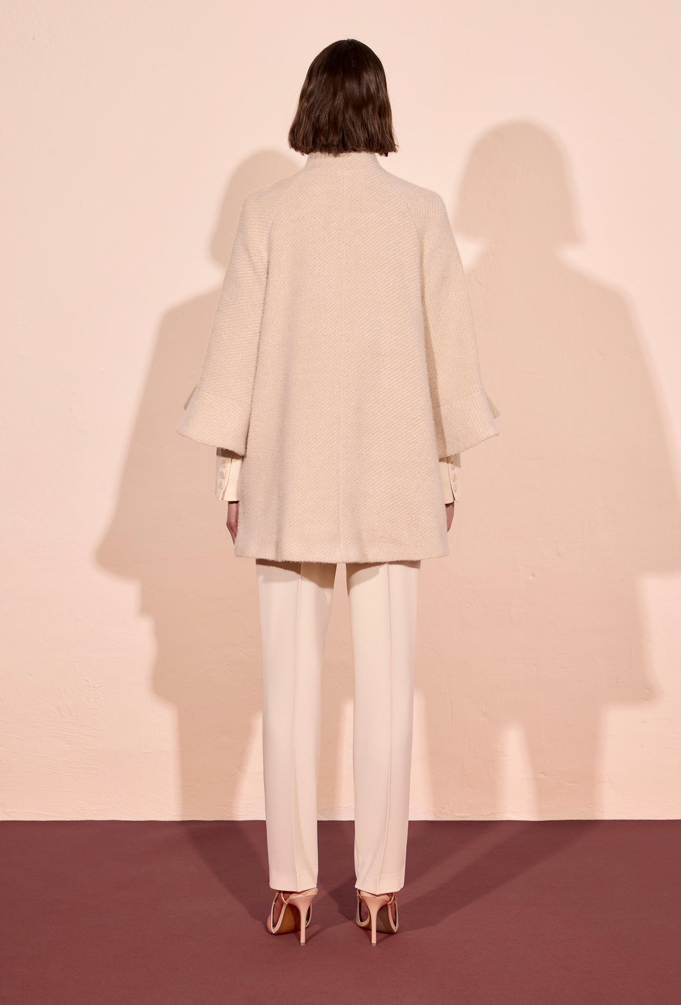 CAPA CARLA RUIZ 52111