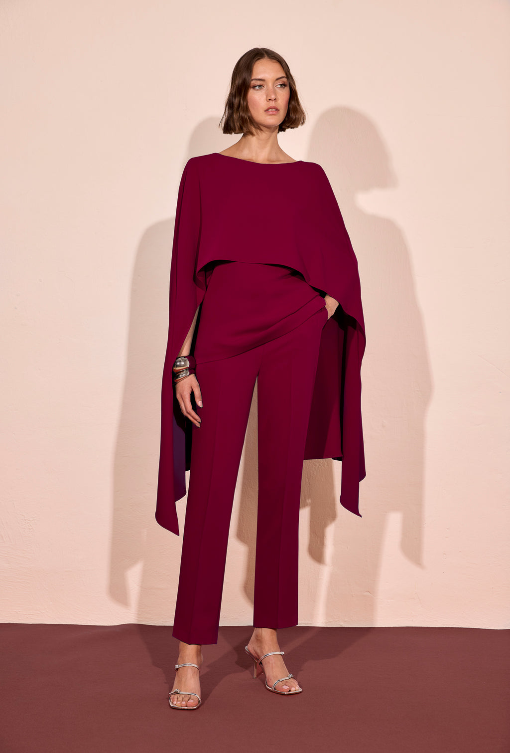 CUERPO CARLA RUIZ 52052