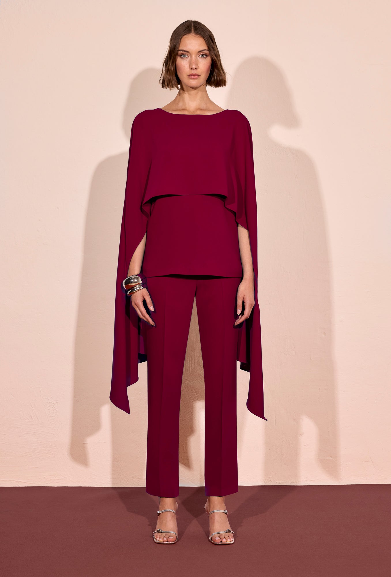 CUERPO CARLA RUIZ 52052