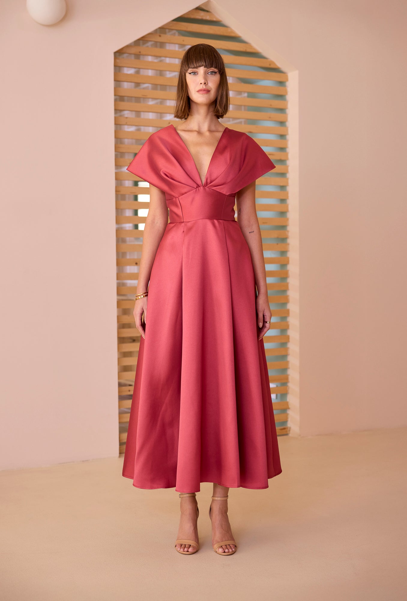 VESTIDO CARLA RUIZ 52624