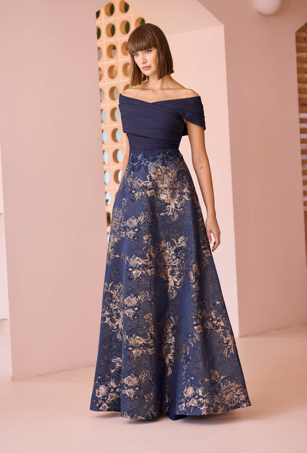 VESTIDO CARLA RUIZ 52716